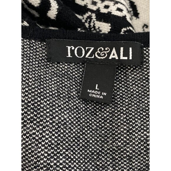 Black & White Floral Print‎ 3/4 Sleeve Knit Dress With A-Line Silhouette - Picture 8 of 11